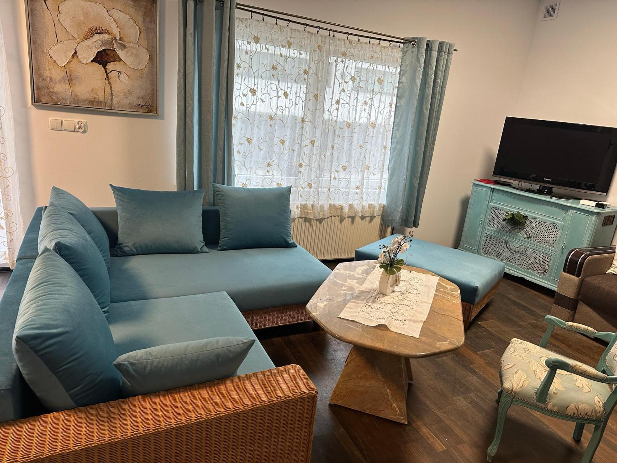 Cichy Zaulek 3 Apartman Brodnica  Kültér fotó